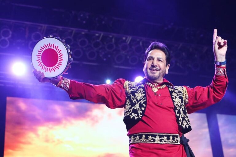 Gurdas Maan