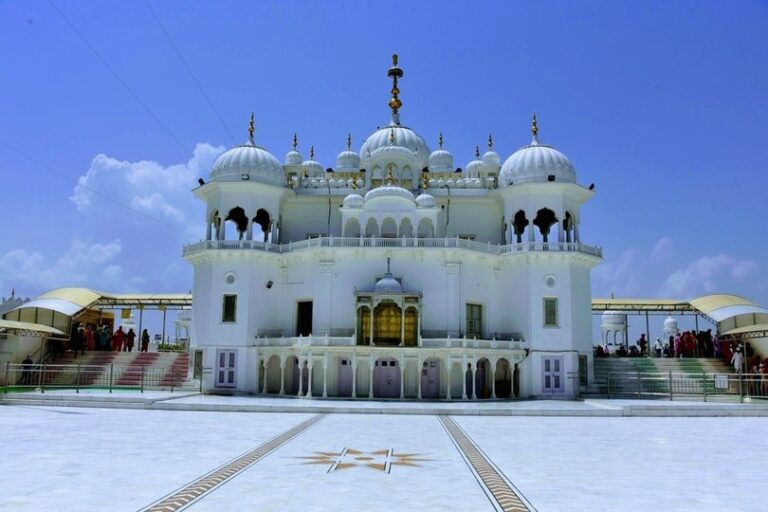 Gurudwara Anandpur Sahib