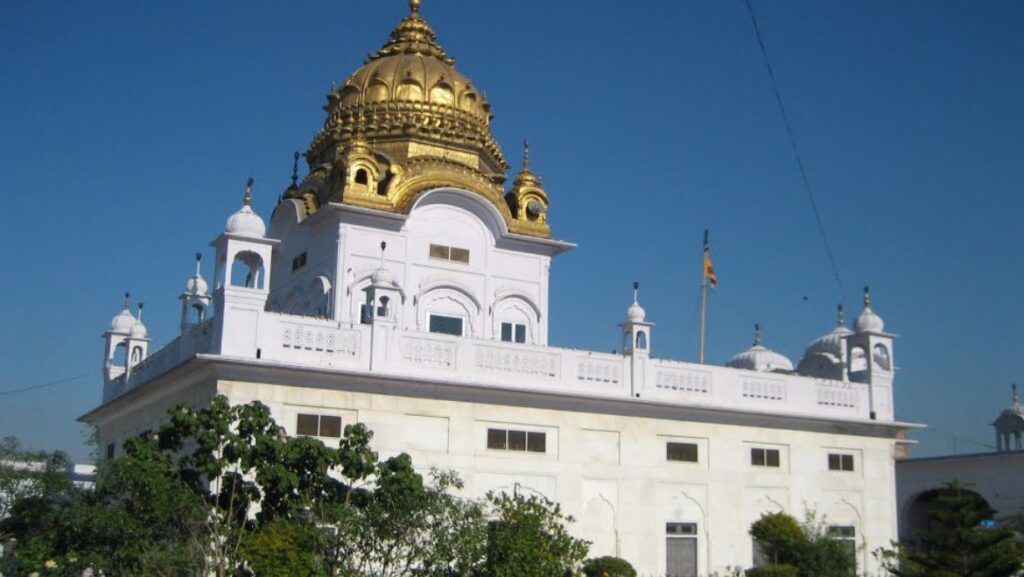 17 Best Gurudwara in India you must visit Our Real Sikh Heros