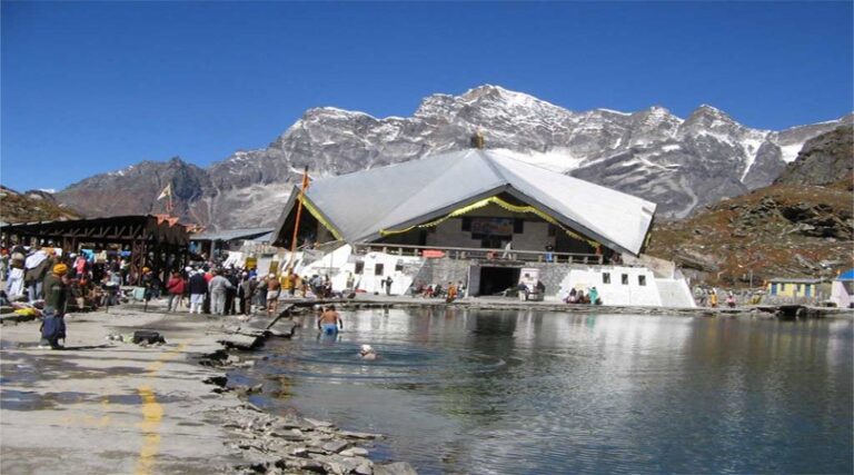 Gurudwara Sri Hemkunt Sahib