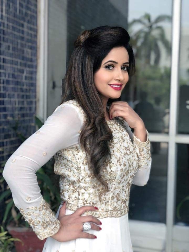 Miss. Pooja