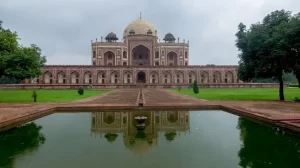 Humayun's tomb is an inspiration behind the famous Taj Mahal