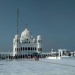 The Sikhs - Between India and Pakistan