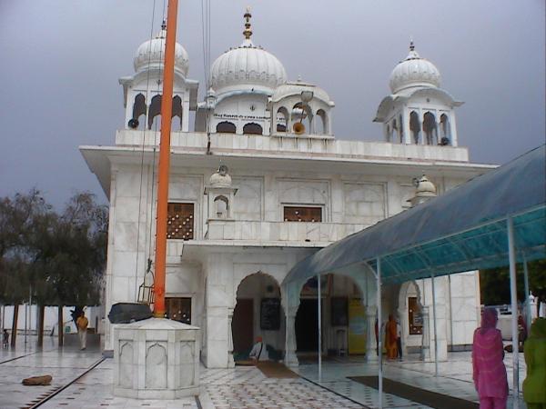 History of Charan Kanwal Sahib Machhiwara