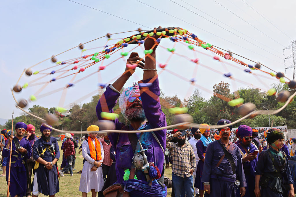 Hola Mohalla Activities